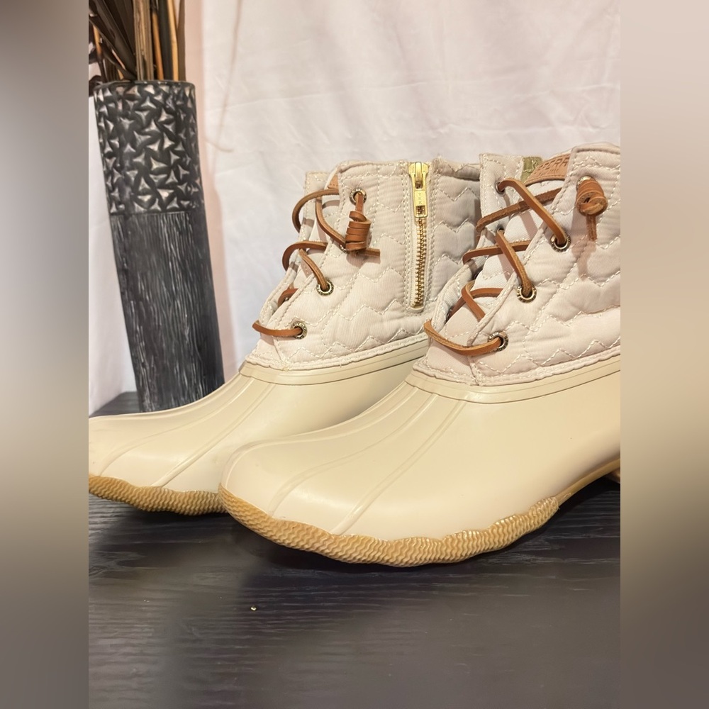 Sperry Saltwater Duck Boot Women’s Size 10